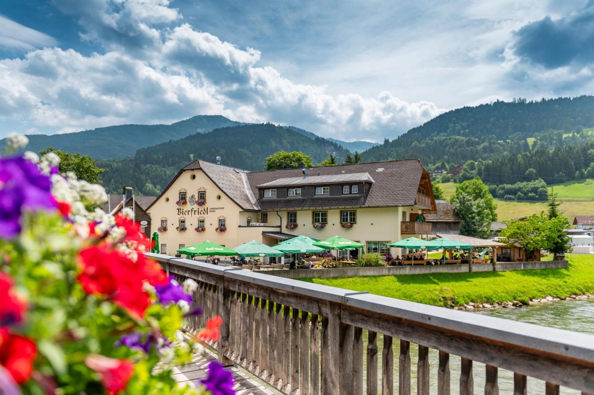 Landgasthof Bierfriedl Hotel Pruggern Ngoại thất bức ảnh